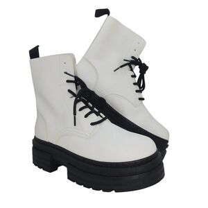 Forever 21 Womens NEW w/Tags White w/Black Combat Boots - sz. 7